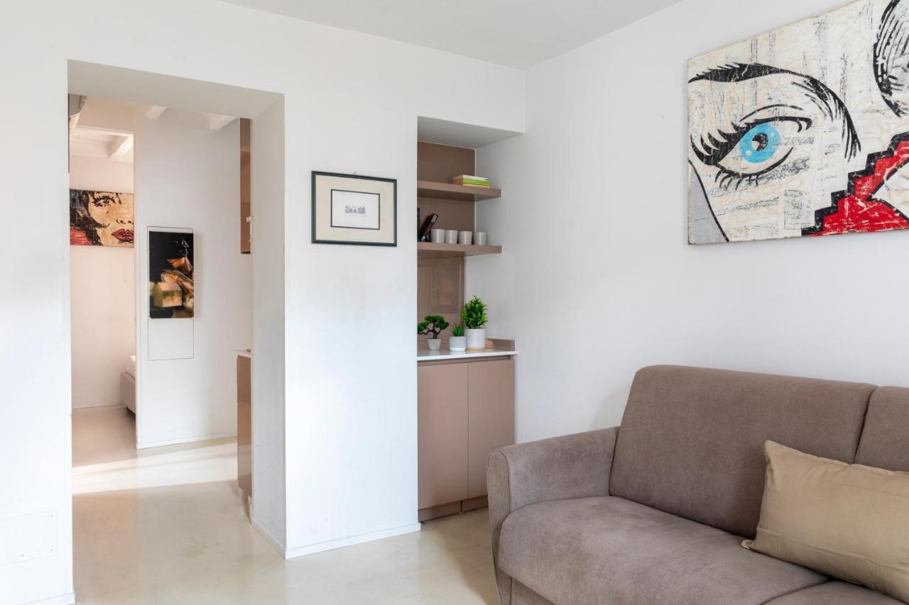 Vittoria Apartment Bdb โรม ภายนอก รูปภาพ